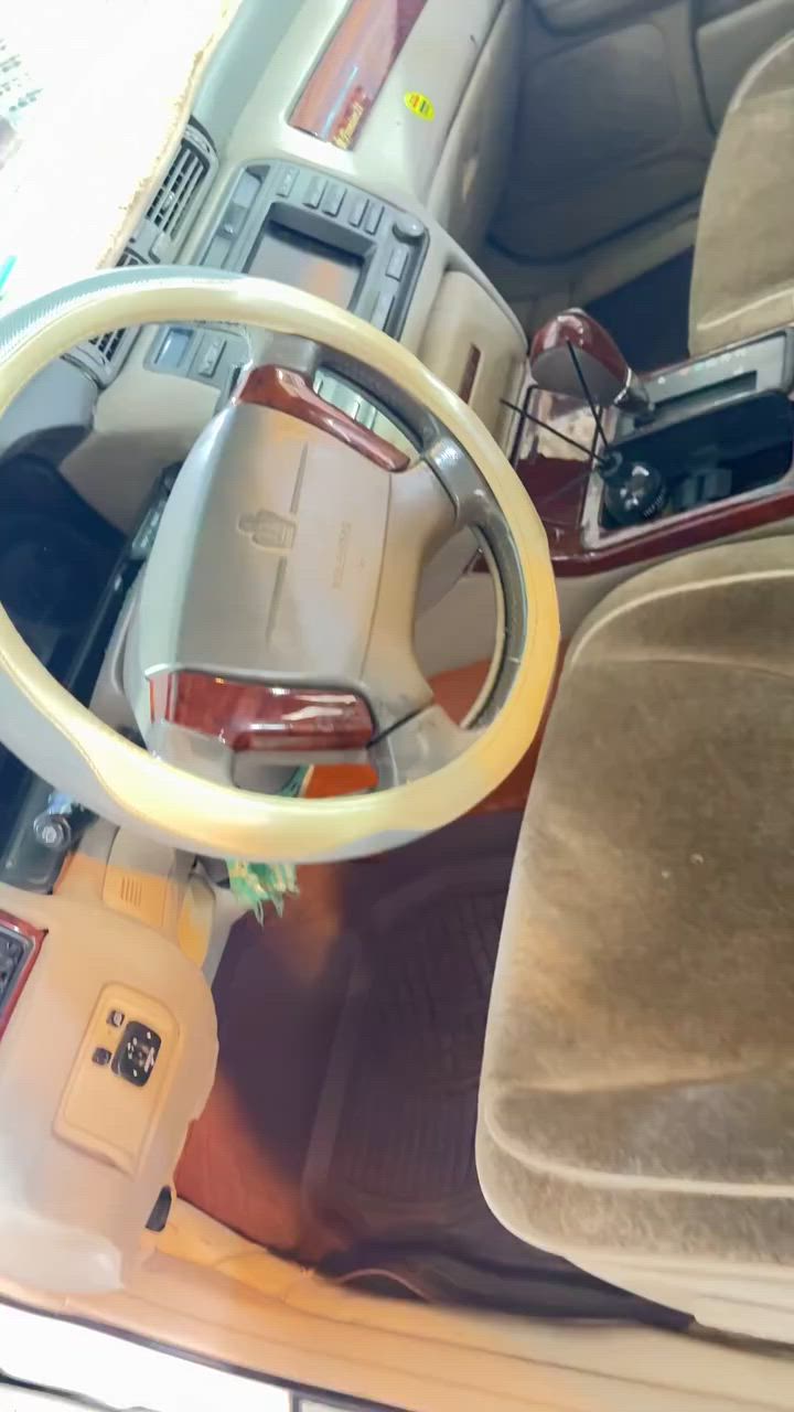 ملكة ادوات كصة جنطه مكينه ديفور شرط كير ومكينه تدفئة تبريد ثلاث دكم كشن كهربائي برده خلفيه كهربائيه سياره كلششش نضيفه فقط الحدايه الاماميه بيها ضعف مكاني ناصريه غراف السعر ٣٢قابل للتفاوض ***********ترهم مراوس
