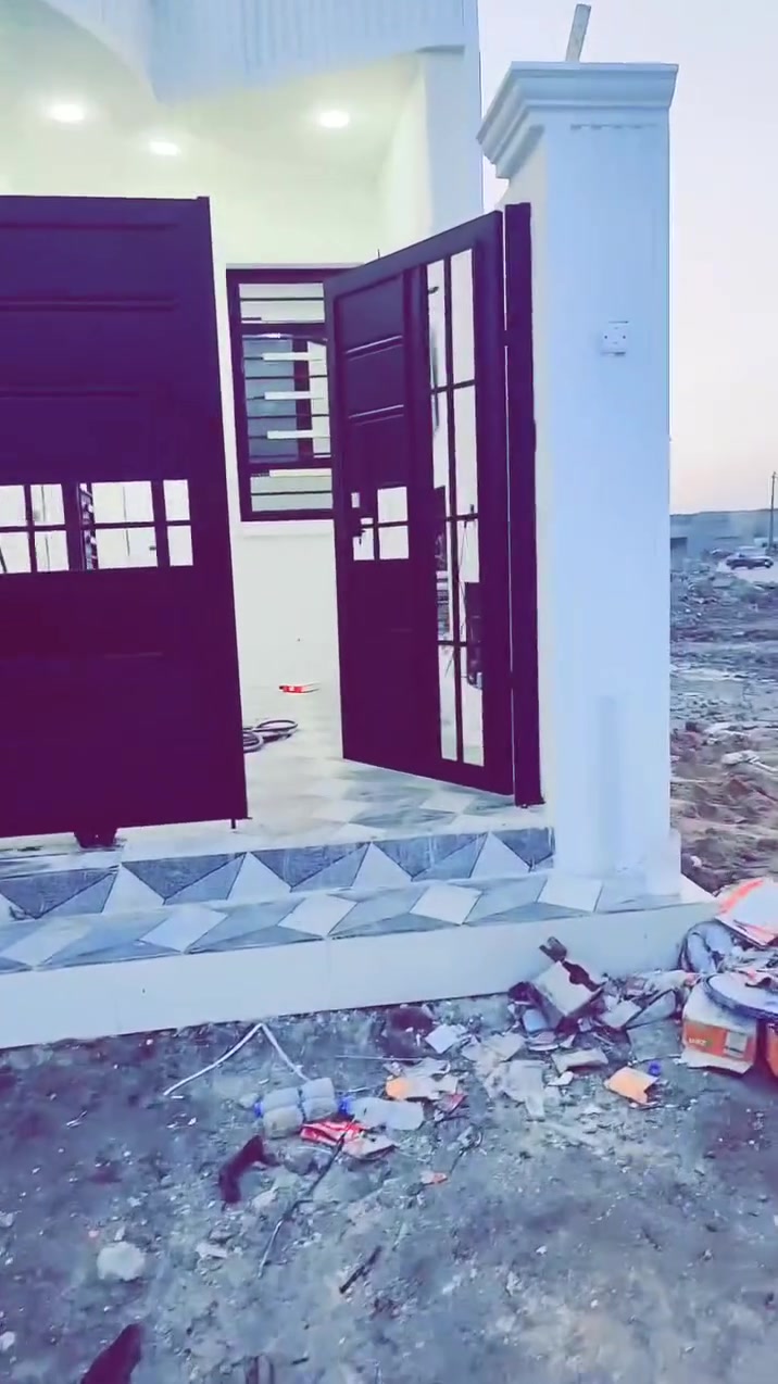 🕋بسم الله الرحمٰن الرحيم🕋

🤝السلام عليكم ورحمه الله وبركاته🤝

🌐الموقع الانبار/قضاء الفلوجه

🏡 بيت للبيع .بيت للبيع .بيت للبيع 

🏡في منطقه شهداء نهايه شارع ابو نسور
علا اليسار قرب مول مصطفئ 

📐المساحه 125

🛣️شارع 10 ثاني قطعه عن 40

📄نوع العقار طابو صرف سند 📄

⚠️ يتكون من طابق ونصف طابوك

♦️كراج
♦️مدخل
♦️استقبال
♦️مطبخ 
♦️صاله 2
♦️غرفه عدد 2
♦️حمام عدد3
♦️ مناور 

💲 السعر المطلوب115قابل لتفاوض للستفسار 
*********** وتساب
ـــــــــــــــــــــــــــــــــــــــــــــــــــــــــــــــــــــــــــــــــــــــــــــ
يباع علا مصرف العقاري
