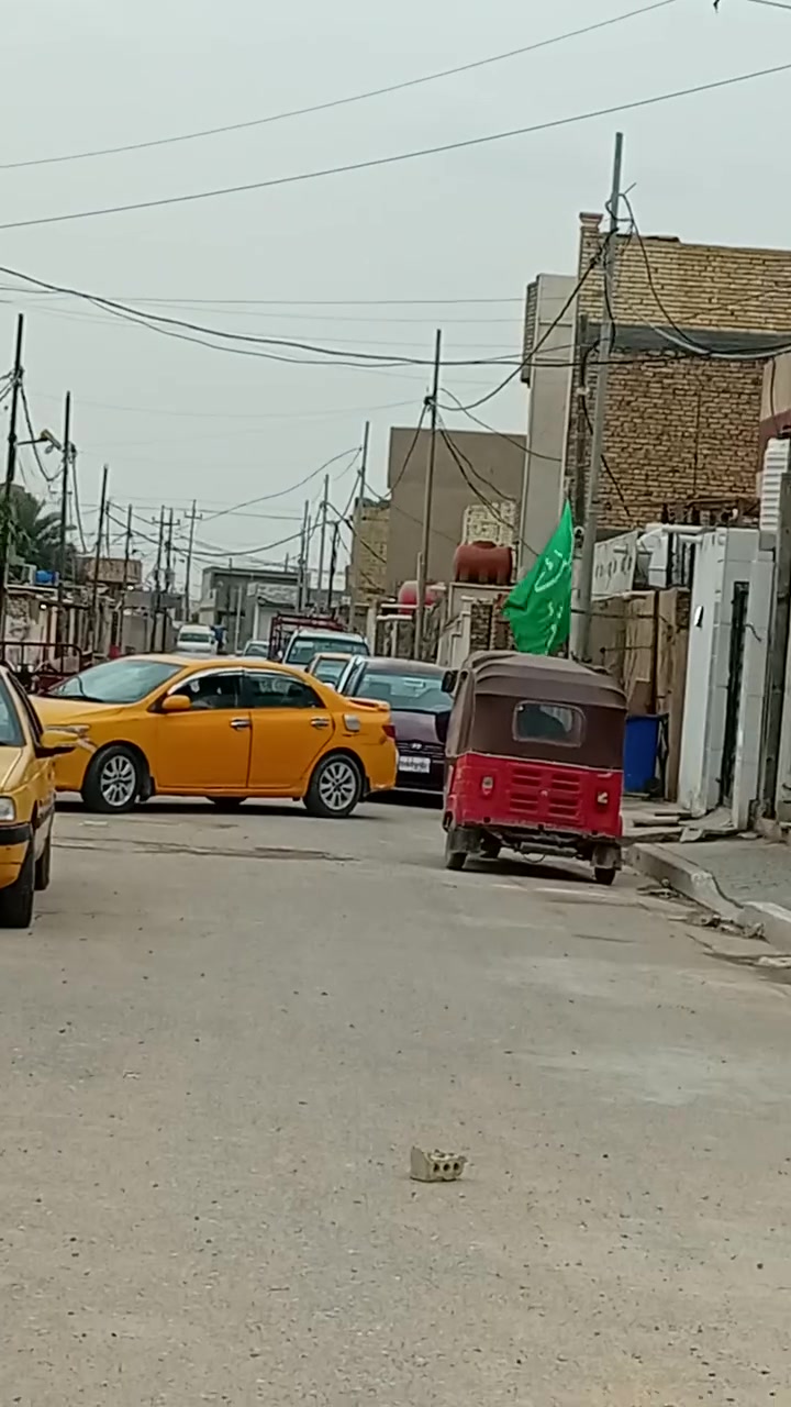 سلام عليكم بيت لبيع حي طارق قديم نضيف 130متر ***********
