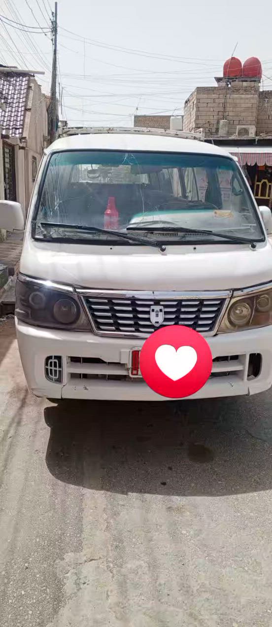 السلام عليكم كيا للبيع عيني جنبي السعر 24 وبيها مجال شيء قليل بدون ماكينه جير اكسن شرط***********
