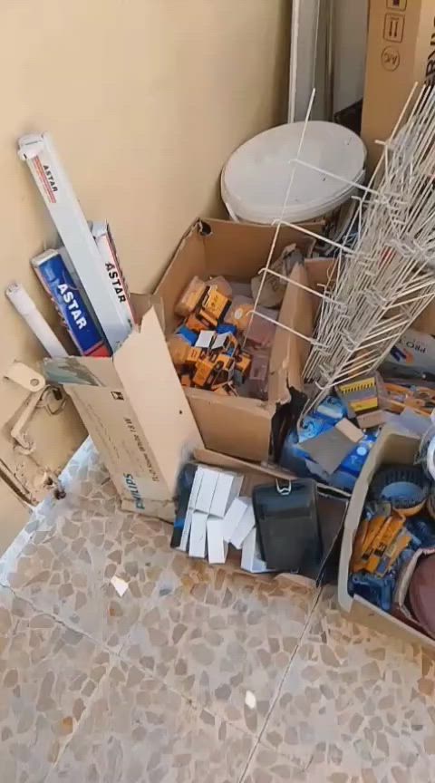 غراض محل  للبيع بسعر مناسب لعدم التفرغ
+9647511603392
***********
غير متواجد على الفيس بوك تريد شي اتصل
