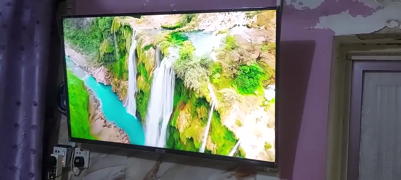 للبيع شاشة TCL انج 4K

الحالة نضيفة جداً وشغالة 100% اي ضرر مابيها 

المواصفات:

.الحجم ٤٣

. بيها نت 

. دقة 4K وصورة نقية

. واي فاي + 3 مداخل HDMI + 2 USB

المكان: النجف الاشرف  مستعجلين علئ البيع اخت الجديده الاستعمال قليل

للتواصل: ***********
