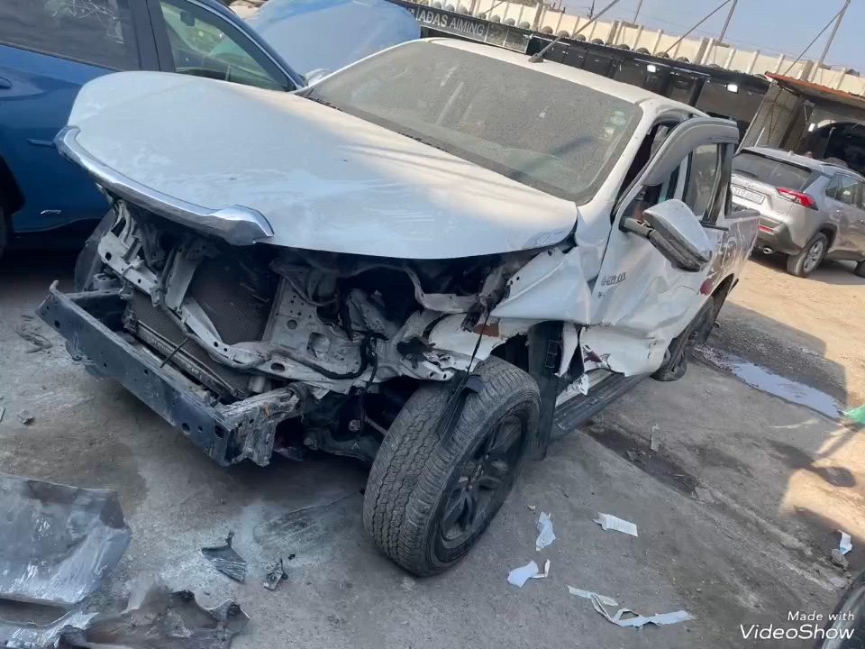 ورشه الجامعه للسمكره وصبغ بل طرق الحديثة PDR GPR مكان الورشة بغداد حي الجامعه مقابل جامع ملا حويش شارع كازينو الربيع خلف مصرف الخضراء هذا رقم الورشه ***********
