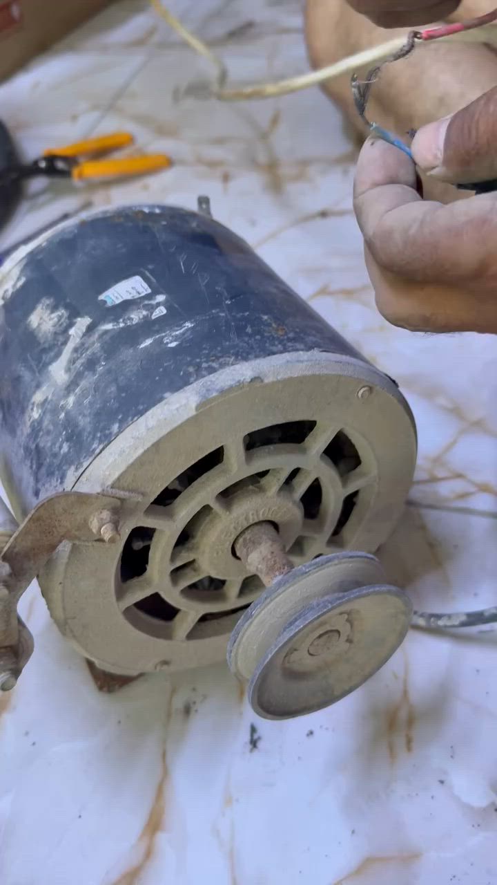 ماطورات مبرده ب20 الواحد عندي 3 للبيع وعندي واحد مجيم ابيعه ب5 الاف مكاني الدوره زراعي صحه


**إذا كنت صاحب هذا الإعلان وتريد حذفه لأي سبب، رجاءا أرسل رسالة إلى الدعم الفني**