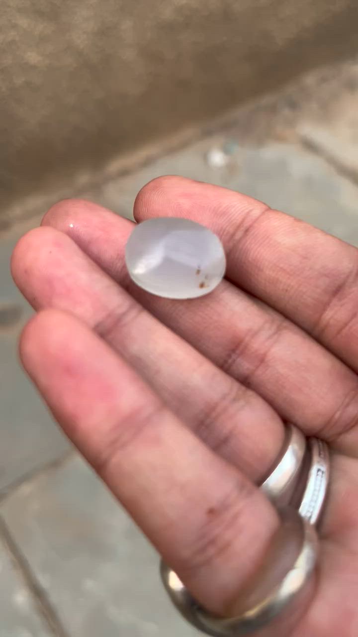 اللهم صل على محمد واله بعدد حسنات محمد واله حجر يماني ابيض قديم جراخه قديمه جايبيه من اليمن اصلي وقديم قيمته 80سعر نهائي


**إذا كنت صاحب هذا الإعلان وتريد حذفه لأي سبب، رجاءا أرسل رسالة إلى الدعم الفني**