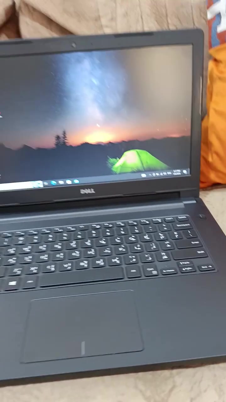لابتوب للبيع نظيف جدا
السعر 250قفل
الجيل السادس
هارد 256 ssd samsung الأصلي 
كرت شاشة خارجي 2كيكا انفيديا
***********
