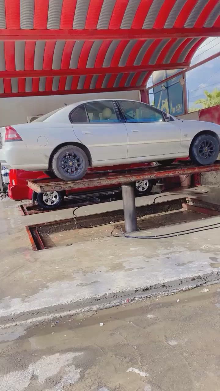 شوفليت لومينا ٢٠٠٥ بدون حتدث السياره خير من الله كاشي شغال كير ومحرك VVT ياباني السعر ٥٢ وبيها مجال بصيط نقصها فقط راديتر تبريد والباقي كلشي شغال وخير من الله 
*********** بغداد
