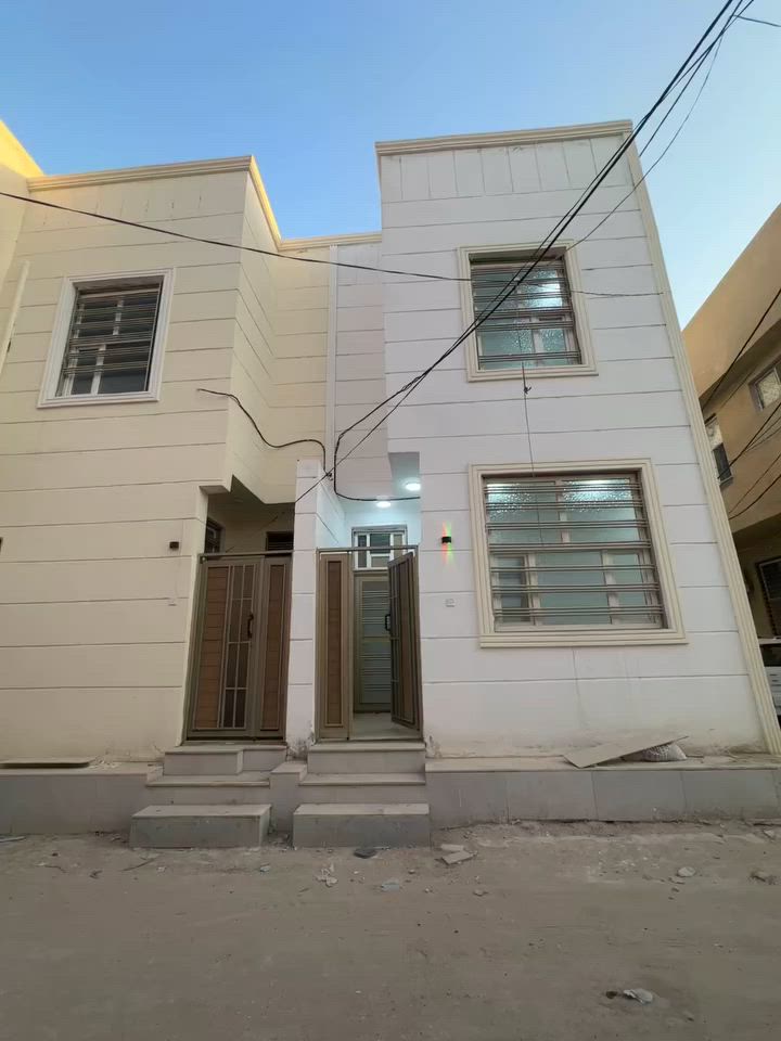 اسعد الله مساكم بكل خير عقار مميز للبيع العنوان كربلاء شارع الروضتين ملك نقيب متوفر بيتين كل بيت مساحته٧٥ متر سعر مناسب جنس عقار ملك صرف زراعي لاستفسار ***********.  ***********
