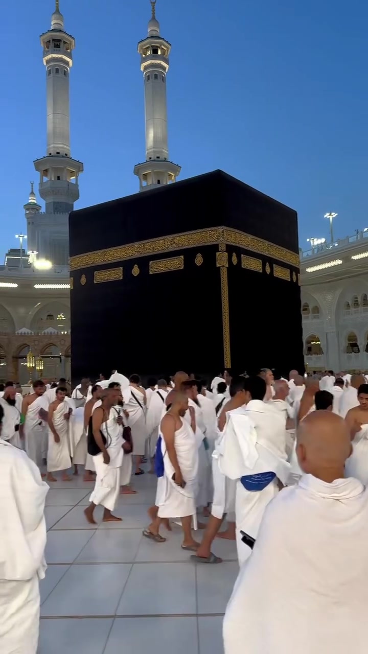 � موعد الانطلاق: 08/08/2026

🕋 البرنامج الأول
📍 مكة المكرمة: فندق رمادا – شارع أجياد
🏨 المدينة المنورة: سكن مركزي قريب من المسجد النبوي.
🍽️ بوفيه مفتوح.
🕌 مزارات متكاملة في مكة والمدينة.
🌿 دخول الروضة الشريفة.
👨‍💼 مرشد يرافق الحملة ومتابعة مستمرة من المتعهد طوال الرحلة.

✈️ السفر جوًا: 1050 دولار
🚌 السفر برًا: 600 دولار

ــــــــــــــــــــــــــــــ

🕋 البرنامج الثاني
📍 مكة المكرمة: محبس الجن – جهة السقايق.
🏨 المدينة المنورة: سكن مركزي.
🕌 مزارات متكاملة في مكة والمدينة.
🌿 دخول الروضة الشريفة.

✈️ السفر جوًا: 850 دولار
🚌 السفر برًا: 750,000 دينار عراقي

🎁 مزايا جميع البرامج
✔️ حقيبة سفر كبيرة وصغيرة.
✔️ إحرام رجالي وإحرام نسائي.
✔️ ضيافة وخدمة على مدار الطريق للرحلات البرية.
✔️ اهتمام ومتابعة مستمرة طوال الرحلة حتى العودة إلى أرض الوطن.

💚 ثقة المعتمرين السابقين هي رأس مالنا، ونسأل الله أن نكون عند حسن ظن كل من يرافقنا.

📍 العنوان:
ديالى – بعقوبة – حي المهندسين – الشارع الرئيسي – قرب جامع إبراهيم عزت – مقابل أسواق عمار العزاوي.

📞 للحجز والاستفسار:
***********
***********

📩 زوروا مقر المكتب أو راسلوا الصفحة، فالمقاعد محدودة والحجز مستمر
