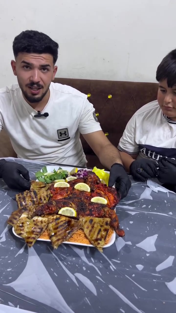 هذا العرض يم  مشاوي شيف علي
ب 12الف بس
ارقام التوصيل 
***********

