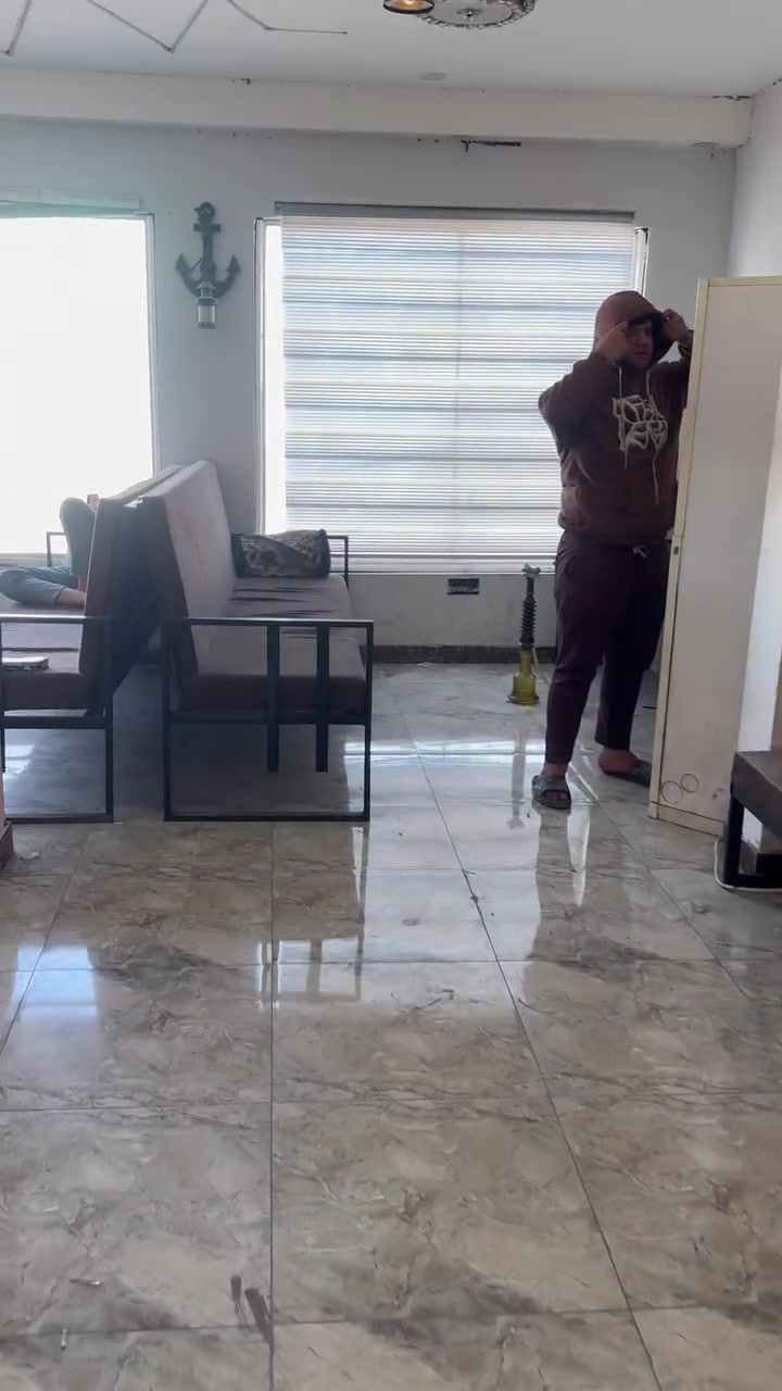 كوفي للبيع متكامل من كلشي طابق اول وثاني لتواصل وتساب ***********
