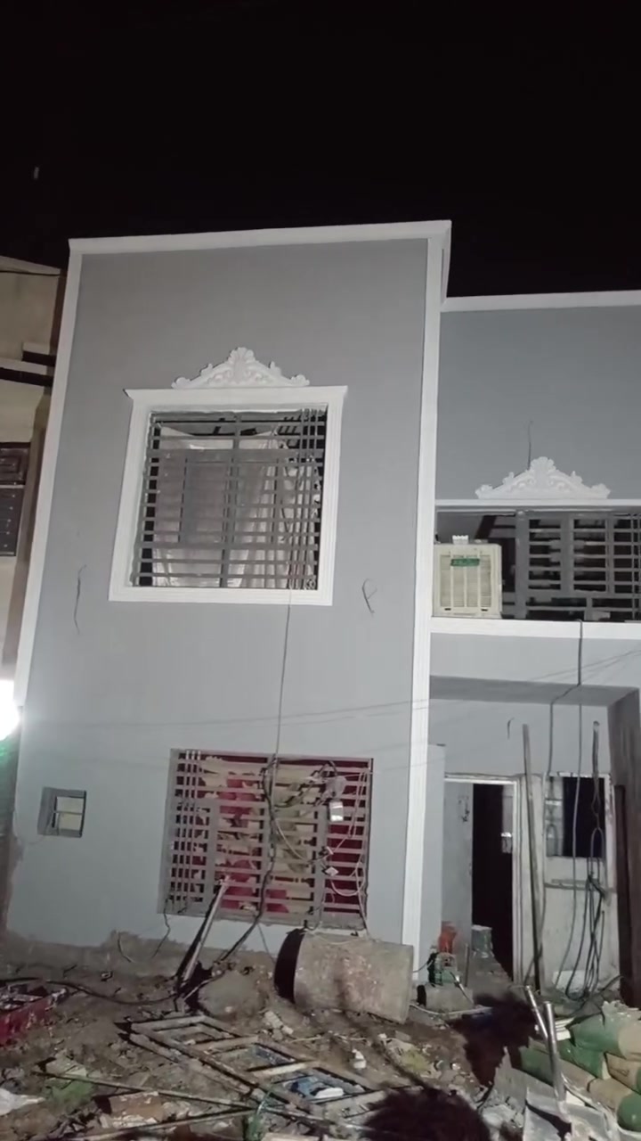 السلام عليكم شغلنه جميع انواع الصبغ خارجي داخلي فوم تركي للواجهيات كوبلنات سقوف ثانويه اليريد يتصل على الرقم ويدلل شغل درجه أولى اسعارنه مناسبه ***********
