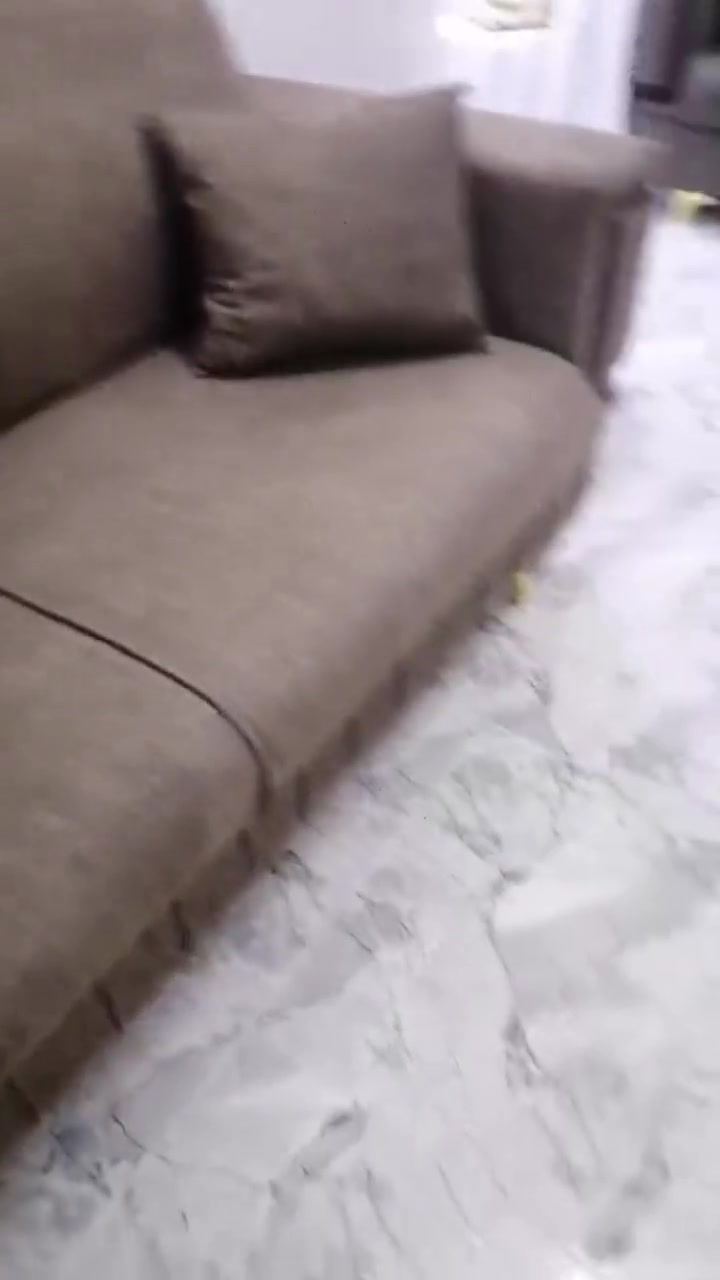 السلام عليكم طخم للبيع فصال تركي خشب عراقي نضيف مستعمل ٣ أشهر السعر 600 وبي مجال للشراي للتواصل ***********
