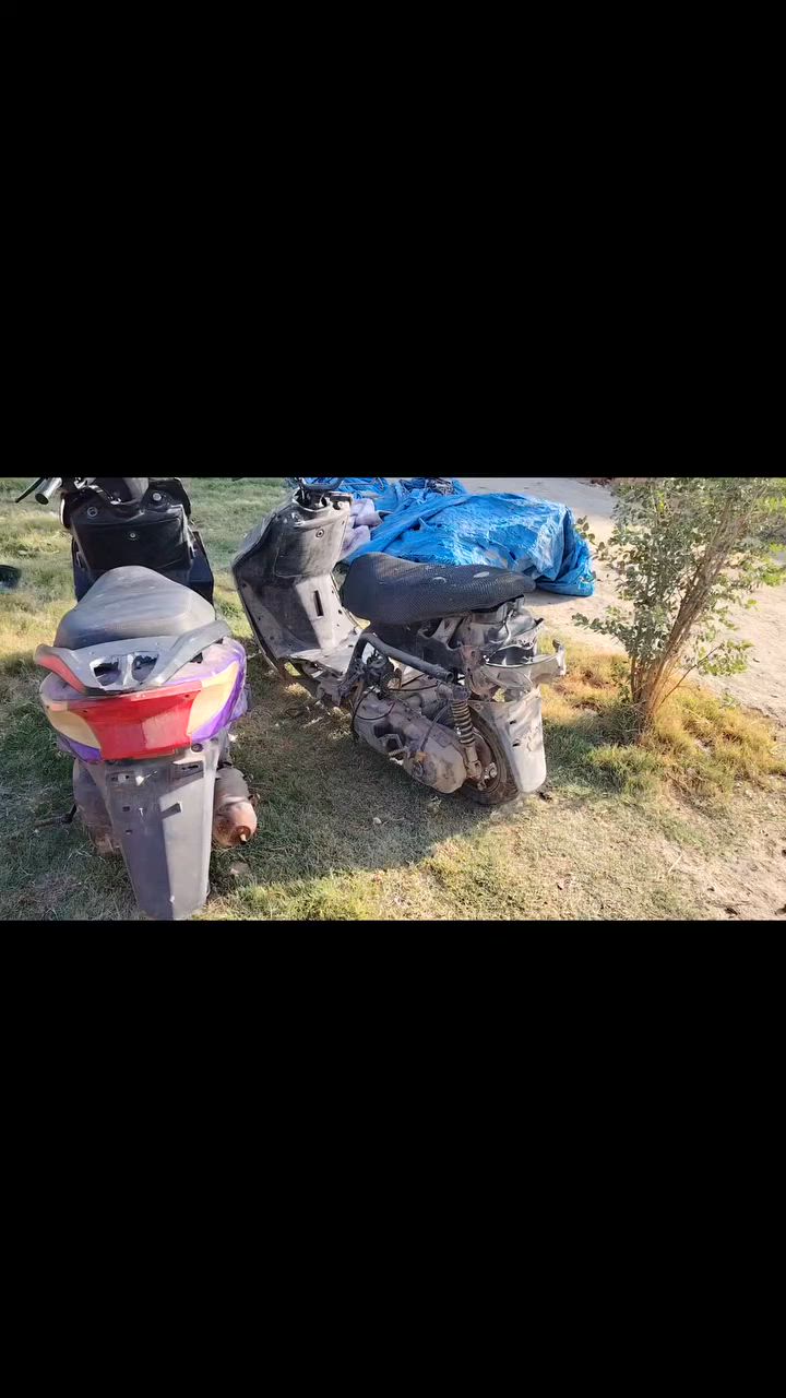 سلام عليكم دراجتين للبيع ابيعلك كوم حديد مكاني كوت شحيميه قريه خمسه السعر ١٥٠ وبيهن مجال بسيط يعجبنك اتصل عل رقم *********** بيه واتساب وذا محصلتني عل خط راسلني وبيك خير ودلل والمايشتري لا يتعبني
