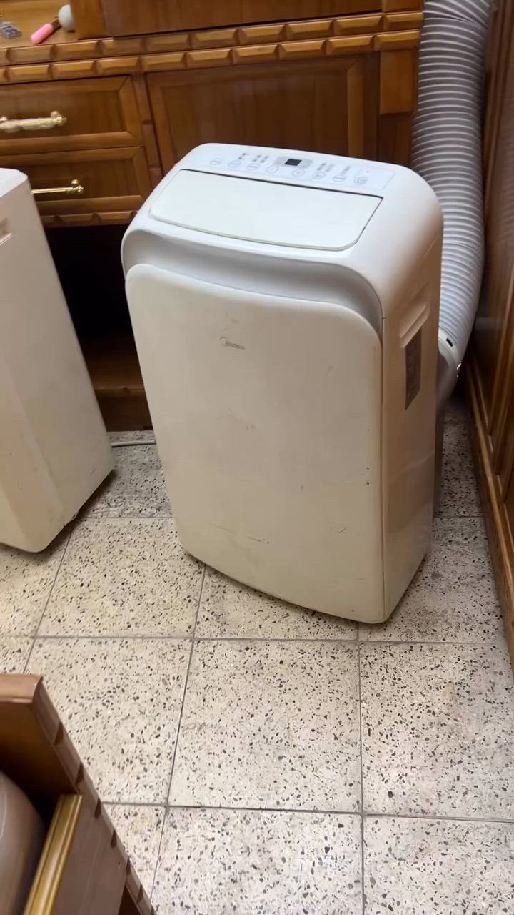 سلام عليكم سبلت لودي طن كامل كل نقص مابيه سعر 225وبيه مجال غازه 410وثاني نقص خرطوم شغل وكمل سعره 125وبيه مجال ومكاني الكاظميه ***********
