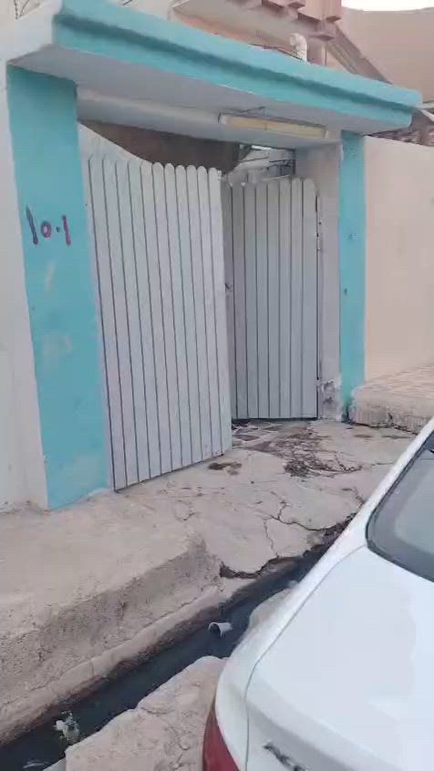 دار للبيع مساحة 100متر مربع ملك صرف طابو الزهور المكاتبة مع صاحب الدار الشرعي الدار نظيف يتكون من كراج وحمام وتواليت شرقي ومغسل خارجي واستقبال ومطبخ وهول وغرفة نوم وحمام وتواليت غربي داخلي وبيتونة السعر 55 مليون دينار عراقي وبيه مجال قليل
موقع البيت حي الانتصار شارع ستين الجهة مقابيل المصطوصف قرب كافتريا كتلوني البيت قريب جدا من الشارع العام
للتواصل عبر الرقم ***********
