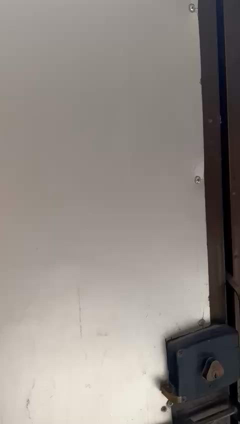 بيت للبيع في الدولعي قريب الشارع العام قرب مدرسة ام المؤمنين ولمعرفة التفاصيل الاتصال على الرقم ***********
