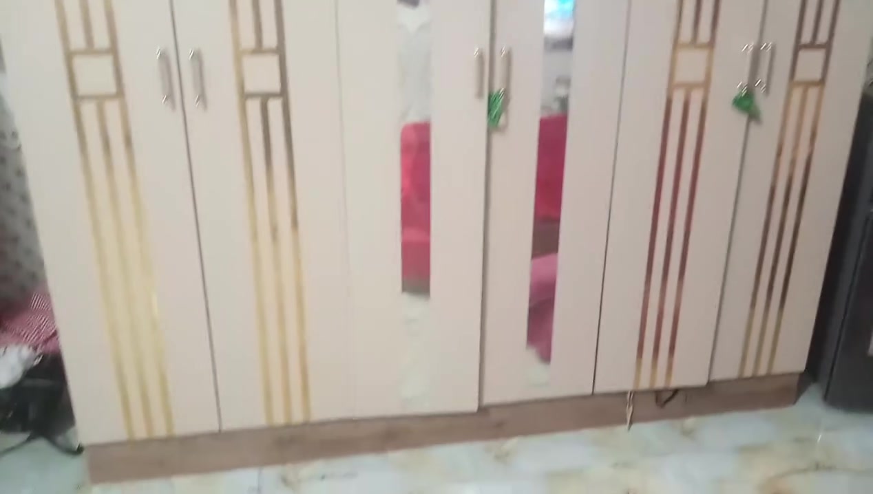 سلام عليكم قرفه نضيفه بسعر مناسب نتصال عل رقم ***********
