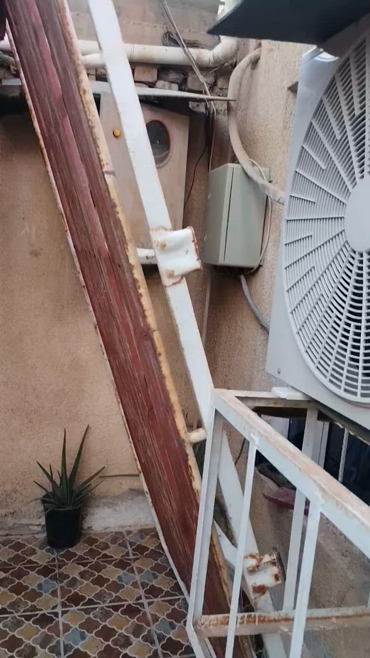 سوبايه مال ام بوز البيع ***********
