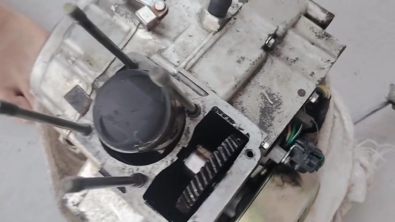سلام عليكم  مكينه نامه شلامجه للبيع قيم وخذ بليرضي الله  ***********
