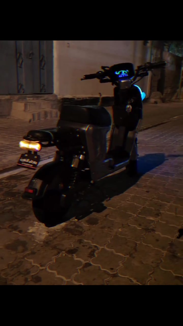 🏍️ للبيع – دراجة R9 موديل 2026
✅ الدراجة نظيفة جدًا، بحالة الوكالة.
✅ بلادها أصلية، وكل شيء فيها شغال 100%.
✅ جاهزة للفحص والمعاينة.
📍 الموقع: البصرة – الزبير
📞 للتواصل: ***********
