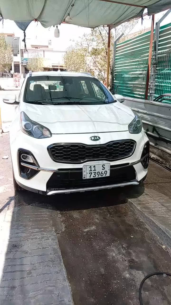 السلام عليكم سبورتج موديل 21 بوضع الشركه جاهزة بسمي مراوس   مكاني بغداد البياع تصال***********
