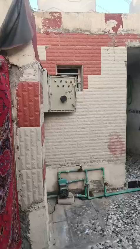 سلام عليكم
بيت البيع المساحه 150 طابوصرف
بحي طارق شارع الوسط يم تيل8 
يحتوي عله ستقبال و4غرف
الاستفسار لاتصال عله لارقام 
***********
***********
مكلف بنشر
