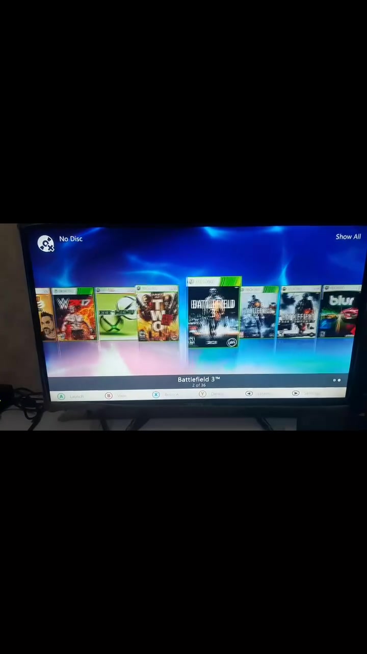 توفر جهاز xbox360  مع جوستك اثنين 
مع هارد 250  كيكا مليان العاب 
مع تحديث افتار  للجهاز 
مع العاب داخل الهارد 
 
العنوان/ صلاح الدين _ مجمع الدور السكني _ سوق الثاني 
مكتب خبير الالعاب   *********** 📱 خط شغال مع واتساب
Kaptain Basit  مكتب خبير الالعاب
