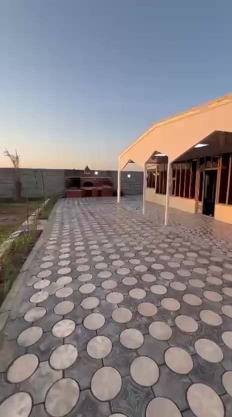 فرصه مميزة لتملك عقاراً 🏡
🔹مساحه العقار 1250متر 

🔹جنس العقار : طابو سند 25

🔹خدمات متكامله ماء وكهرباء وسوق قريب يبعد مسافه 500متر 

🔹الموقع اطراف بغداد (سبع البور)

الاستفسار عن السعار والتفاصيل
الاتصال على الرقم (‭***********‬)
