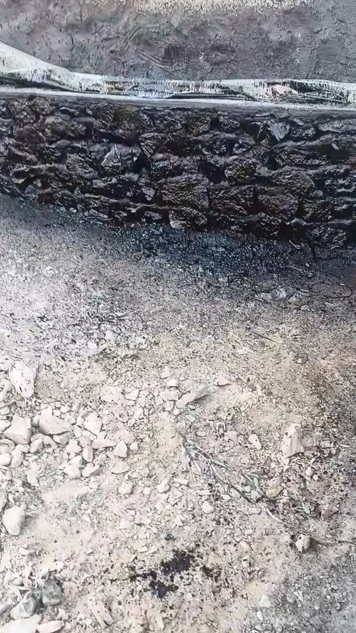 ***********
