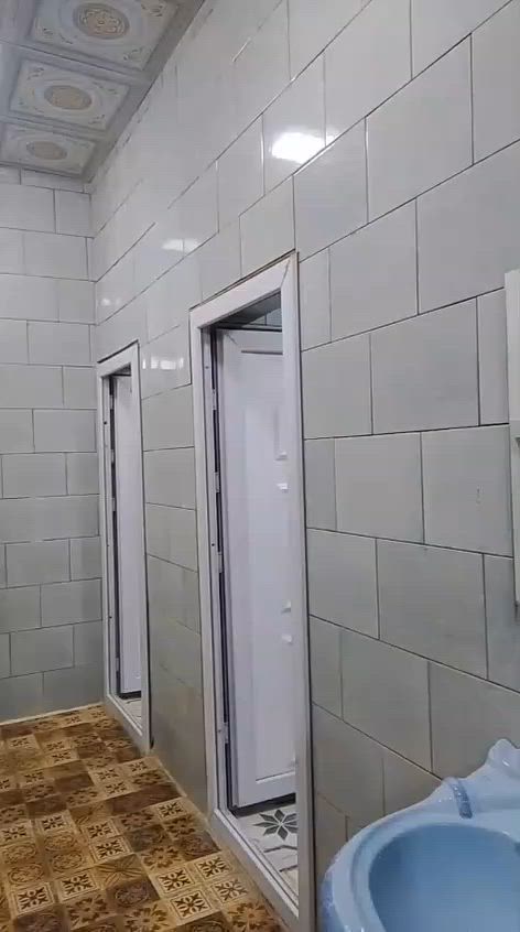 سيراميك جداري للبيع مكان ناصرية طريق السفينه توصيل موجود ***********
