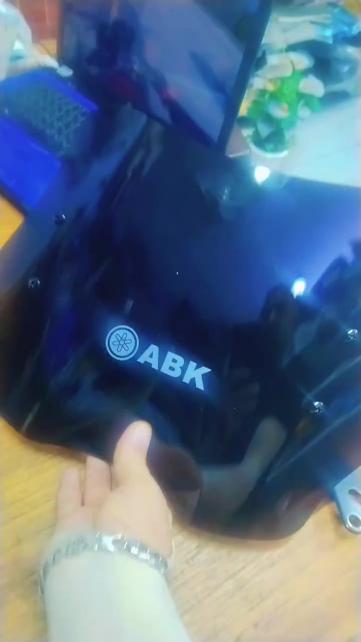 توفرة مصدة هواء ABK كوالتي عالي كمية محدودة كل هذا متوفر في معرض الوادي لبيع قطع غيار الدراجات بغداد الغزالية شارع المدارس مجاور متوسطة المستنصرية للبنين ***********
