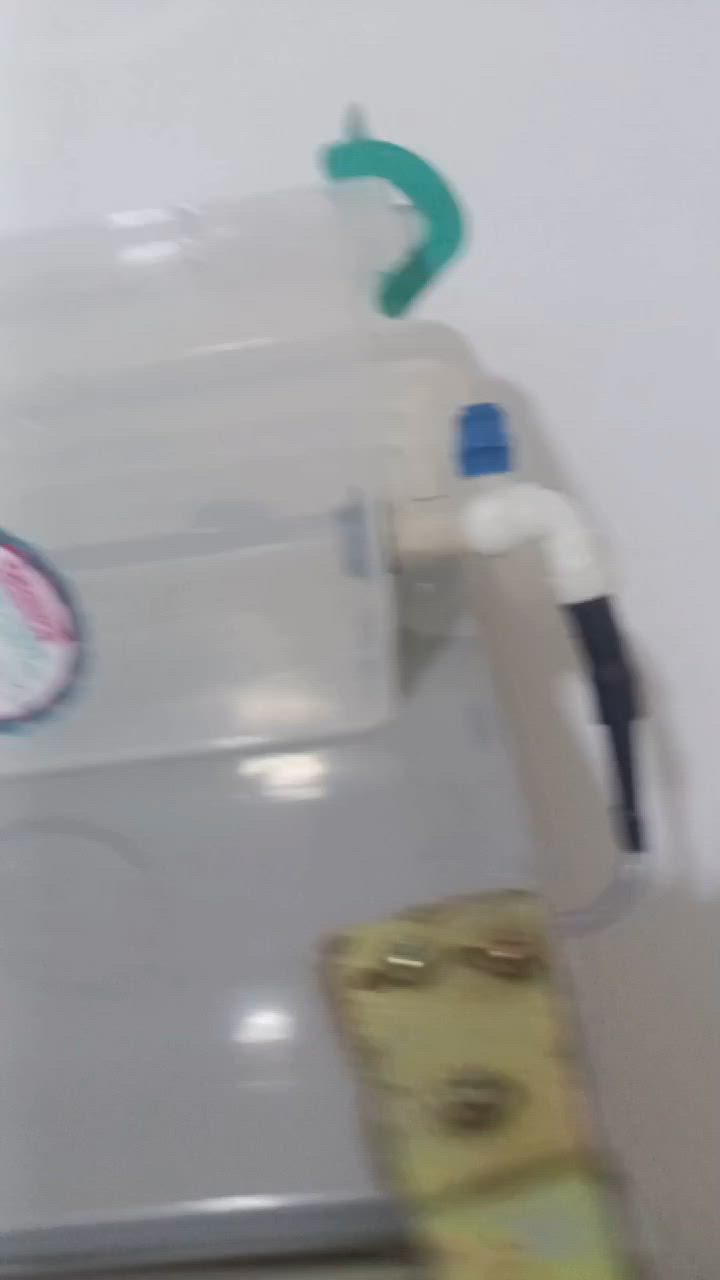 فقاسه سعة +150 بيضه لتواصل ***********