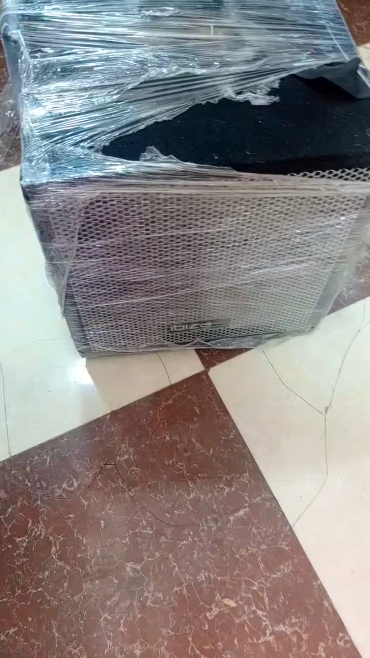 السلام عليكم ديجي سماعه العدد 5 كلهن لوك غير مستخدم وشغال القطعه 60 الف ***********

