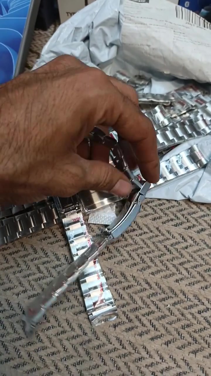 سير ساعة روليكس
سعر القطعة ٧ 
واتساب ***********
