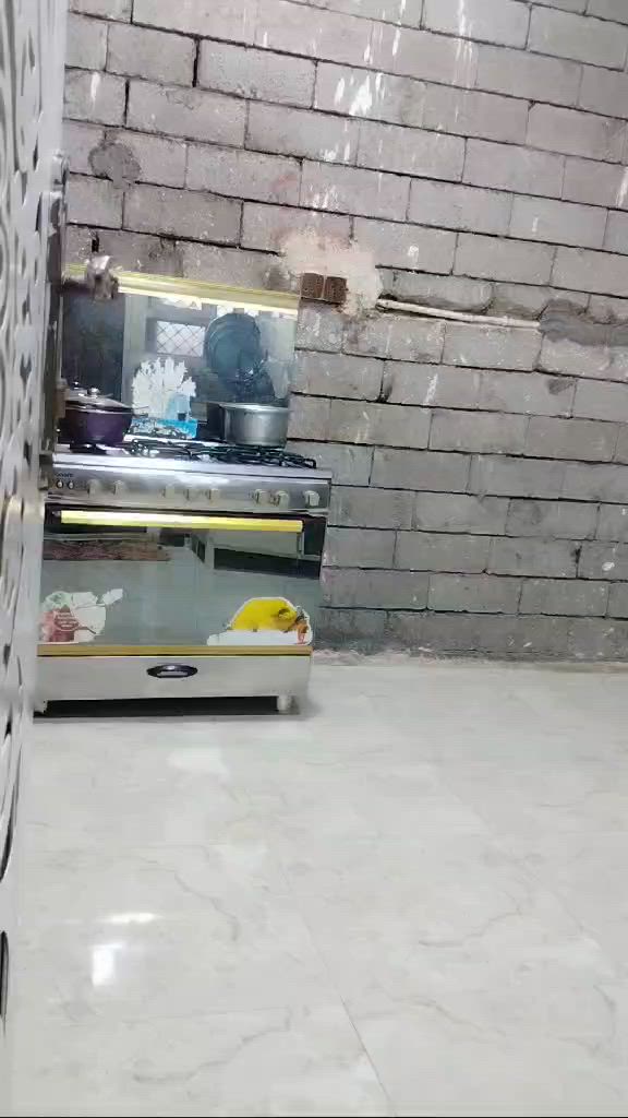 سلام عليكم ورحمة الله وبركاته

بيت في منطقت السجارية

مساحة 240 متر

534 ورقة

قبل دقائق

شارع 5 متر بناء سنت 2023

يحتوي على غرفتین و دخل غرفه سويت و صاله و مطبخ وصحیات خارجية و كراج سيارة حديقه بسيطة بناء بلوك

يرهم اقصاط بمقدمه 50 مليون كل شهر 600 ألف ويرهم بيع سعر 85 وبي مجال ر توصل على هذه رقم

***********
الورقة 534 شنو نوعها؟ وهل الملكية صافية أو بيها أي ملاحظات قانونية؟: 
80م
البيت واجهته شكد بالضبط، ومساحة البناء كم تقريباً؟: 
240
شنو الخدمات الموجودة بالمكان: مي، كهرباء، مجاري، وشارع معبد لو لا؟: 
موجوده ماء كهرباء
بالنسبة للأقساط، شكد مدة التقسيط كاملة؟ وشلون طريقة التسليم: فوري لو بعد إكمال معاملة؟: 
مقدمة ٥٠م ويبقه من حساب يسدد كل شهر ٦٠٠ أو ٥٠٠ 