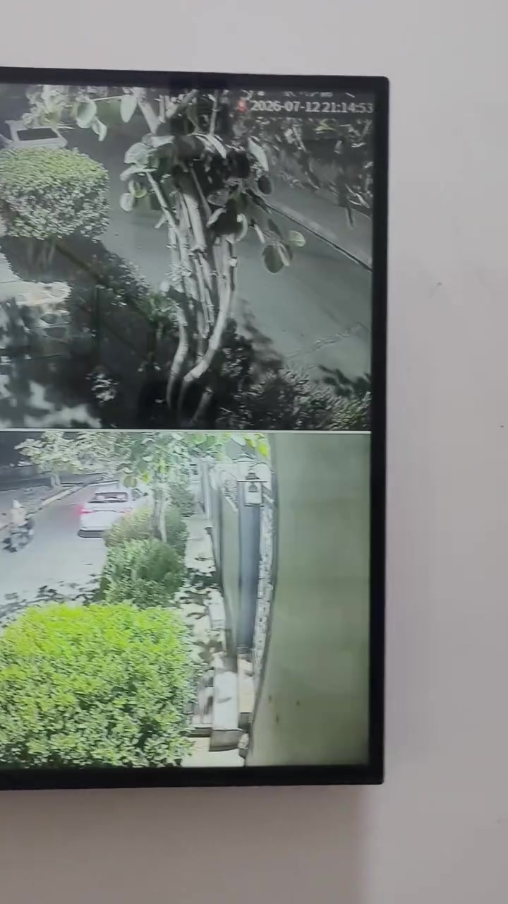 تلفزيون ماركة جنرال GENERAL جديد مستعمل قليل جدا

قياسه 55 ضخم سينمائي نحيف موديل جديد وبيه انترنيت بس ما اعرف شلون يستعمل سبب بيع مكان ماعندنا تلفزيون مكفول وجديد سعره 300 الف وبيه مجال 

مكاني كركوك رحيم اوه راسلني بل ماسنجر
 او خابرني على رقمي ماكو فرق

***********
