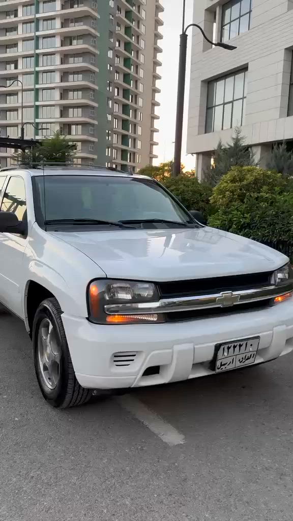 شوفليت بلايزر موديل 2007
سياره بدون صبغ بس بيه شبر صبغ جامرلغ الخلفي بدون معجون
حداديه امامي وخلفي جديد
طخم ايطار جديد
حجر صالنصه بلادي
كير ومكينه بشرط مامفتوح لاصرف ولابخار
كهربائيات كلها شغاله بشرط
فتحه سقف
ماشيه 101 ميل
غرفه جديده
سياره حلوه وجديده
سعر السياره 109 وبي مجال بسيط
مكان السياره سليمانيه
رقم تلفون ***********
