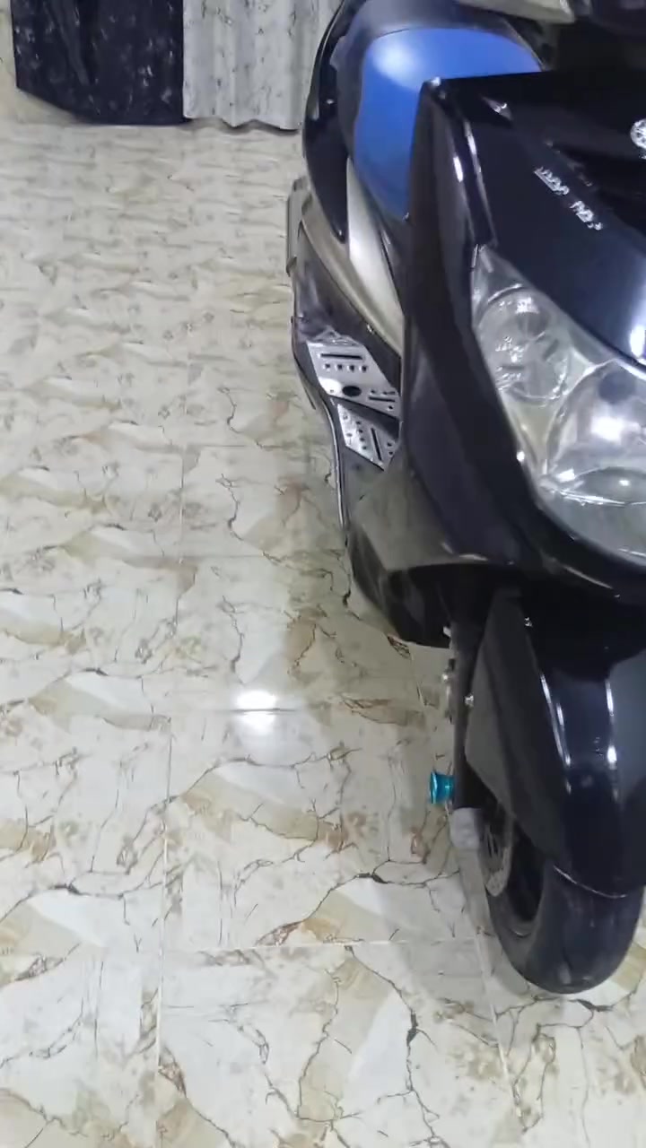 سلام عليكم سكنز حلوه وجديده بلادي لبيع او مراوس بماكس شعدك مراوس نزل مكاني حله حي العسكري متواجت فيس هاذه لرقم***********
