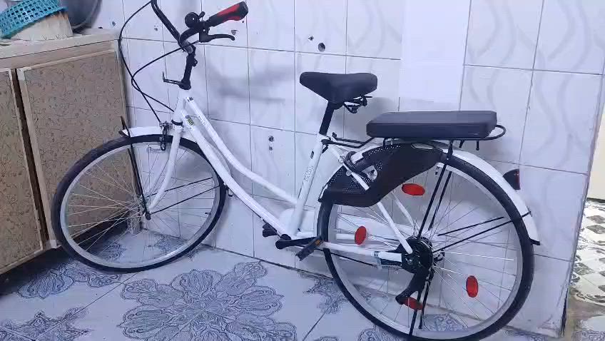 السلام عليكم
بايسكل سياحي جديد
 أخذنا ب140 ونريد نبيعه شكد تنطونه بي
مكاني بالمعقل


**إذا كنت صاحب هذا الإعلان وتريد حذفه لأي سبب، رجاءا أرسل رسالة إلى الدعم الفني**