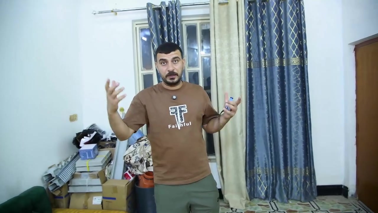 📢 للبيع – ديوان جلسة عربية (تزكام)

للبيع ديوان جلسة عربية بحالة جيدة، مناسب للمجالس والدواوين.

المواصفات:
✅ الظهر والمقعد: بلوك أبلاويد أسود
✅ الهيكل: خشب لوح
📏 القياس:

العرض: 3.5 متر
الطول: 5 أمتار

🪵 يتضمن:

5 طبلات
7 مساند

💰 السعر: 800 ألف دينار
✔️ السعر قابل للتفاوض (بيه مجال).

📞 للتواصل مع صاحب الديوان:
***********

فرصة مناسبة لمن يبحث عن ديوان عملي وجاهز بسعر مميز.
