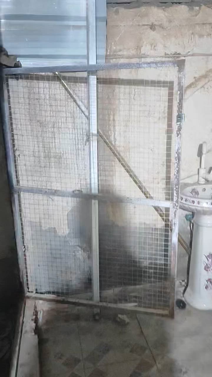 قفص مشبك مال طيور زينه الطول تقريباً خمسه والعرض متر ونص للبيع السعر 150


**إذا كنت صاحب هذا الإعلان وتريد حذفه لأي سبب، رجاءا أرسل رسالة إلى الدعم الفني**