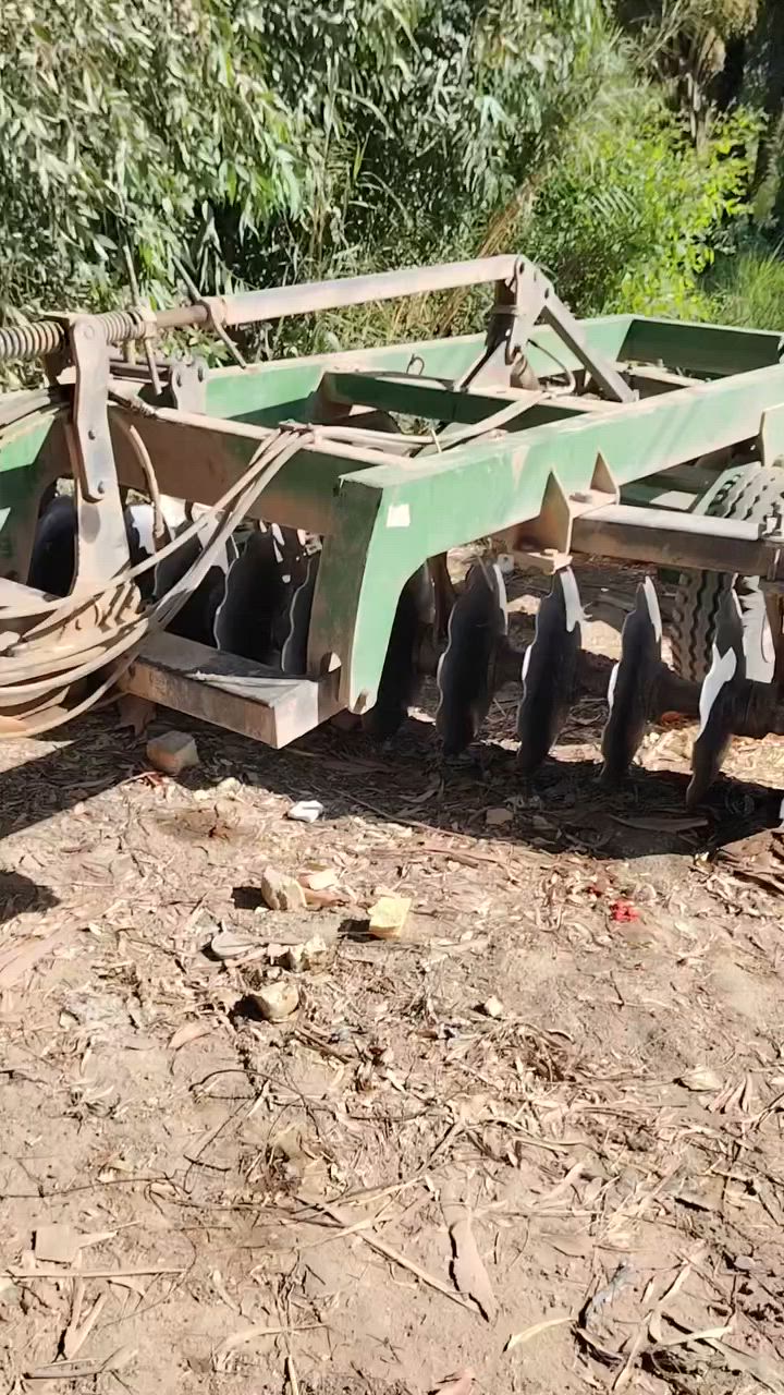 السلام عليكم
للبيع دسك 24 تركي نضيف ومكفول من الحيم جاهز
السعر 7 ملايين وبي مجال قليل
*********** مكانه الدوانية قضاء الشاميه
