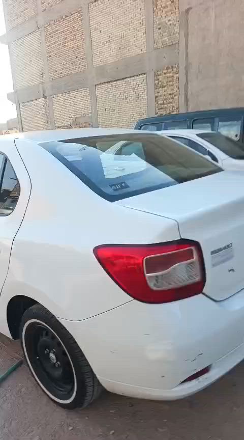 رينو سنبل موديل 16 سياره غاز بنزين رقم بابل جاهزه من كل النواحي بيها بس چاملغات اثنين واحد بارد والثاني  صبغ والباقي كفاله عامه السعر 60وبيها مجال الاستفسار رقم الهاتف ***********
