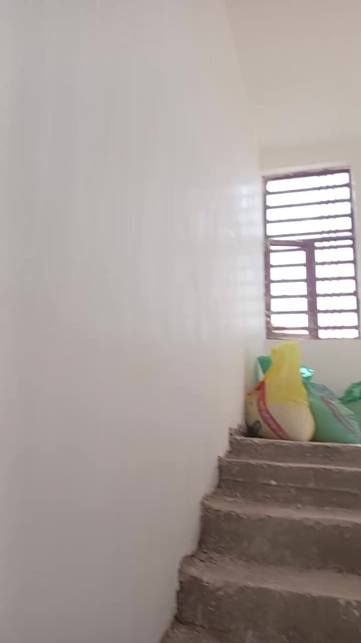 خلفه جص وبورك العنده شغلل هذه رقمي *********** بيتنه بل شعب بغداد
