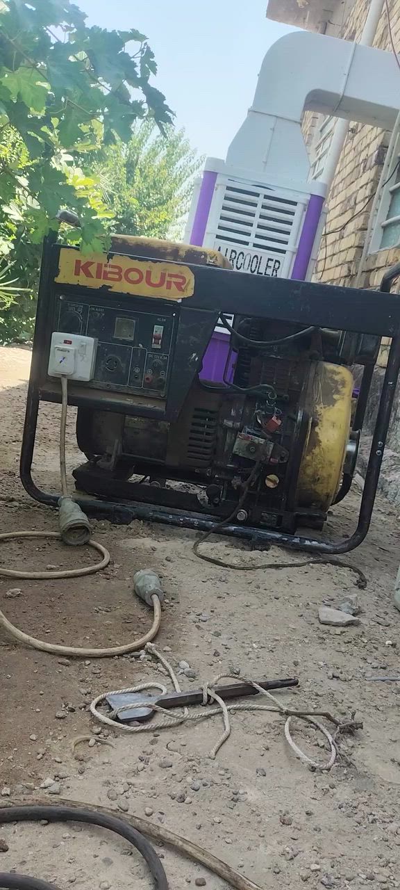 مولده گاما 5kv شغاله مثل ما واضح بالفيديو السعر 450مكانها نجف عباسيه للاستفسار الاتصال على الرقم ***********
