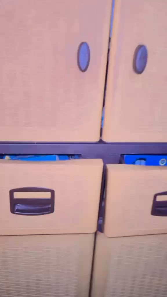 للبيع سعر 50 وبي مجال مكان بغداد الشعب شارع صحه ما عندي توصيل  تواصل واتساب
***********
