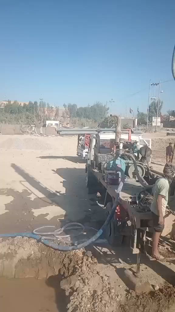 حفر لابار الرتوازيه وتجفيف المنهولات وتعبيرات الشارع جميع محافضات العراق بكافت الحجام دقه بلعمل ونجاز بسرعه  ***********/***********حفر الابار الارتوازيه وتعبيرات الشارع وتجفيف المنهولات جميع محافضات العراق ***********
