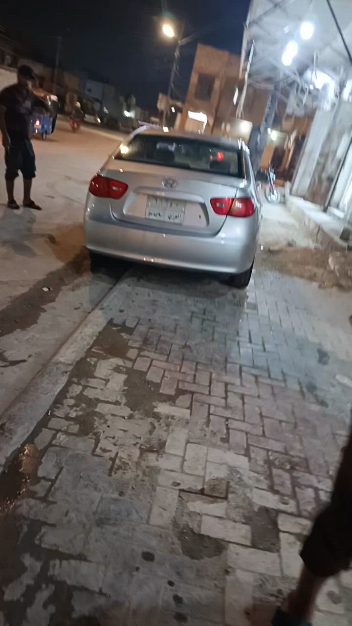 سلام عليكم النتر مقدس مديل ٨خليجي مكينه ٦٠٠دكشن عالي بيها رش ابيع احزام مكفوله من المعجون قماره مكفوله لا صبغ ولا معجون حداديه نص عمر عندي وكاله بيها راعيها موجود السياره شوفت عينك جاهزه من كلشي السعر ٩٥ للاستفسار اتصال ***********
