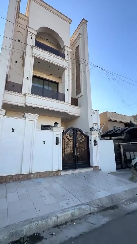 🏡 دار للبيع – فرصة مميزة في شارع فلسطين / محلة 502

للبيع دار بموقع ممتاز في شارع فلسطين – محلة 502، مناسبة للسكن، وتقع في شارع عريض يوفر سهولة الوصول وحركة مريحة.

🔹 المساحة: 150 متر²
🔹 الواجهة: 6 متر
🔹 النزال: 25 متر
🔹 الموقع: شارع عريض
📞 للاستفسار والتواصل:
***********
***********
